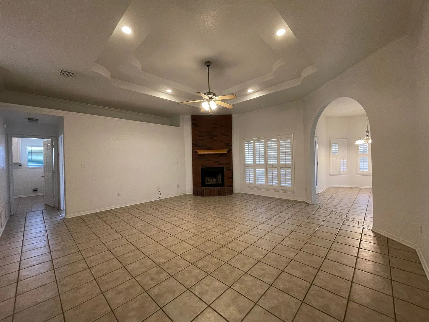 4-Bedroom House for Rent in Killeen — Photo 3