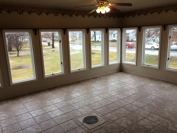 GREAT ROOM / STUDY ROOM