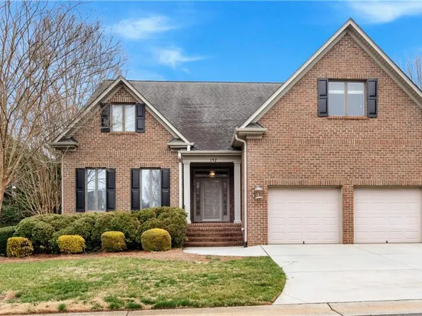 157 Cedar Ln, Advance, NC 27006