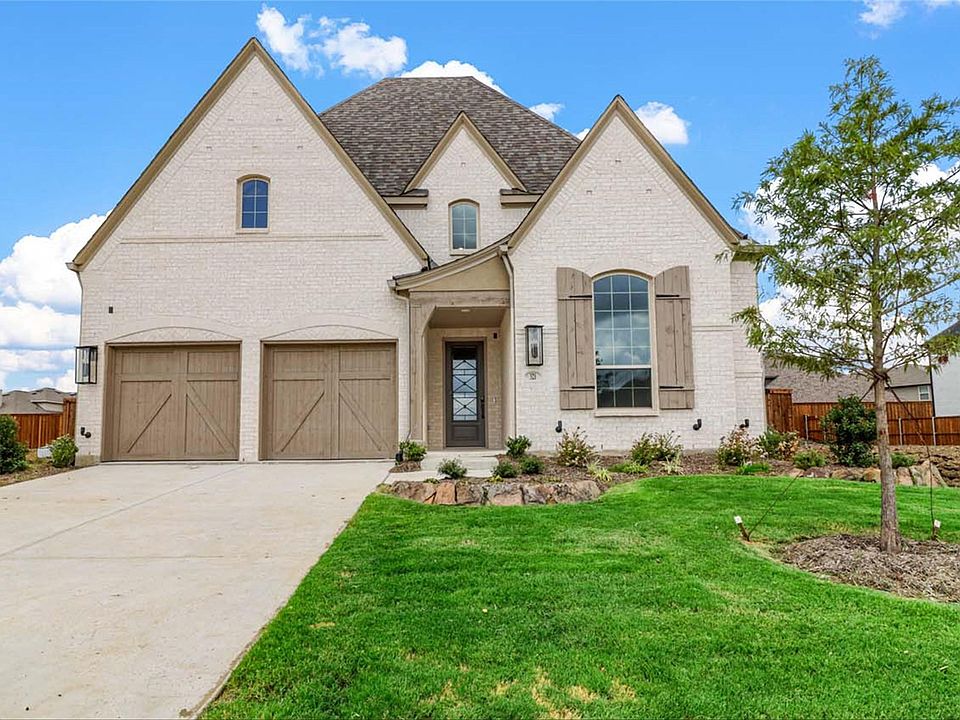 1st image of 321 Honey Locust Dr