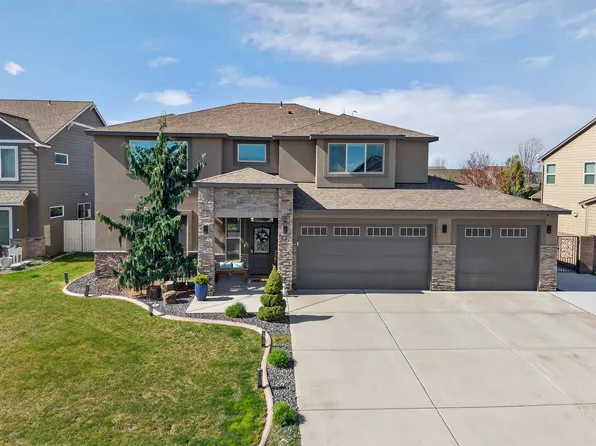 1393 Diamond Loop, West Richland, WA 99353