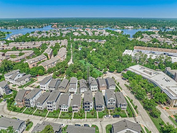 2nd image of 35 Amerson Bay Way