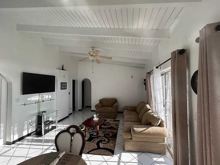 Living and dining Rooms