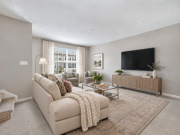 4th image of 8452 Hedwig Ln