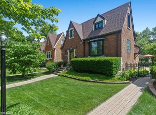 3211 Prairie Ave, Brookfield, IL 60513