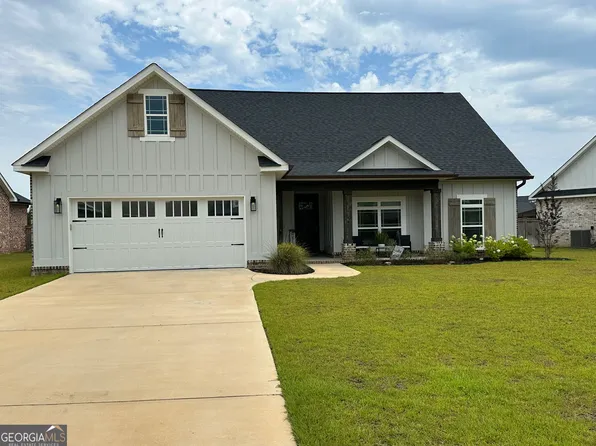 120 Field View Ln, Kathleen, GA 31047