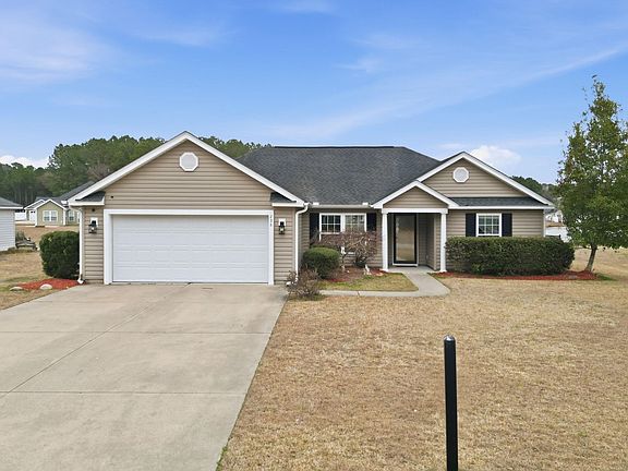 4th image of 238 MacArthur Dr.