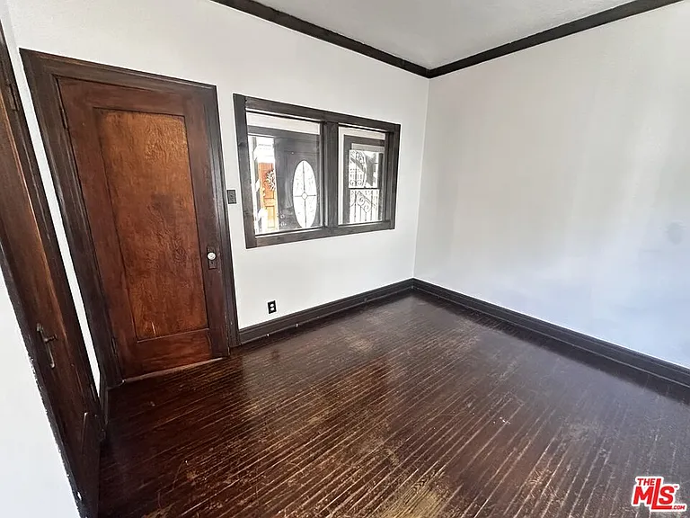 156 N Kenmore Ave #2 — Photo 8