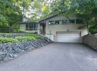 463 Hartley Pl, Duluth, MN 55803