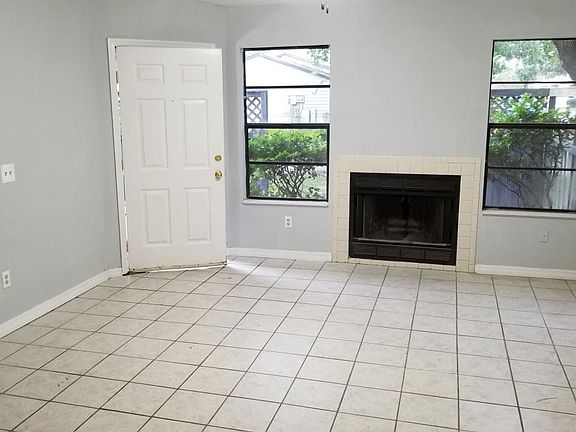 3rd image of 6420 NW 25th Ter