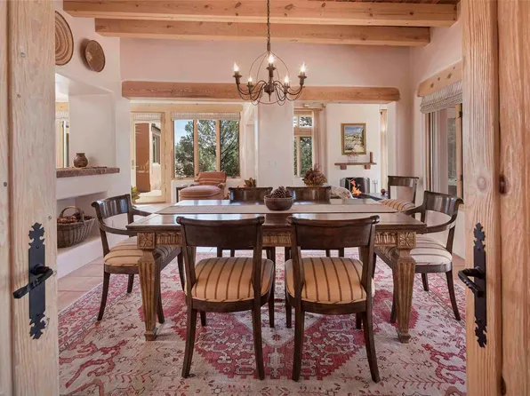 76 Amberwood Loop, Santa Fe, NM 87506