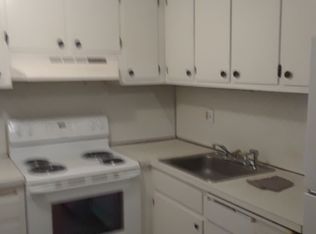 509 Emmett St APT B12, Bristol, CT 06010