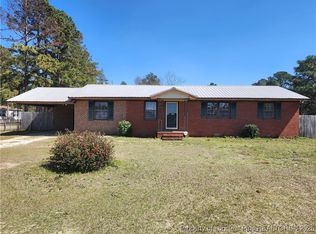 710 Ballance Farm Rd, Saint Pauls, NC 28384