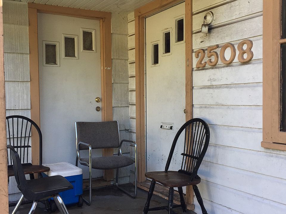 1st image of 2508 Avenue C St
