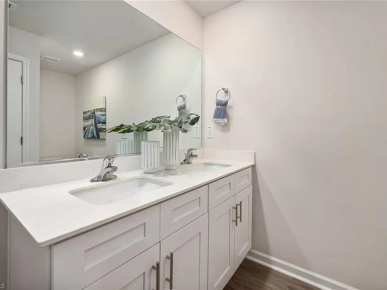 1178 Evelynnview Ln — Photo 18