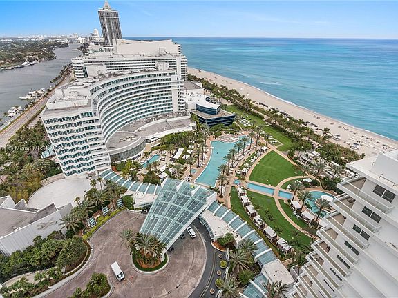 4th image of 4401 Collins Ave #2501
