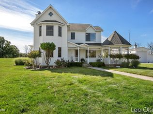8338 Cleveland St W, Coopersville, MI 49404