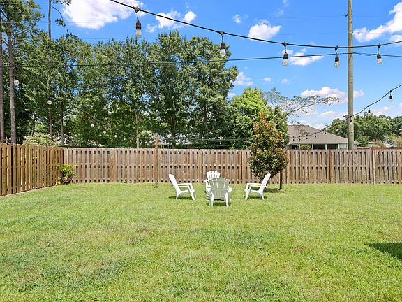 4th image of 965 Ruisseau Dr