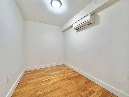 Rented by Doorway NYC, LLC | media 36