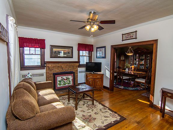 4th image of 3003 Forestdale Ave