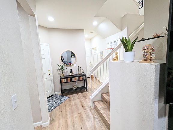 5th image of 3737 Jasmine Cir