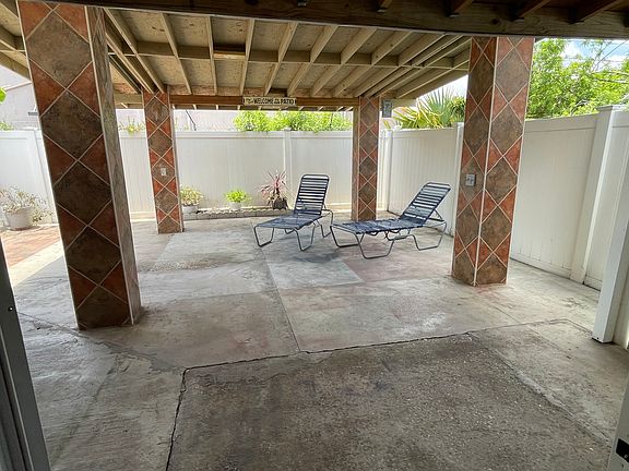 2nd image of 179 Dahlia Village Cir