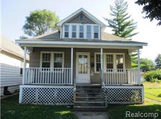32 W Alexis St, Ecorse, MI 48229