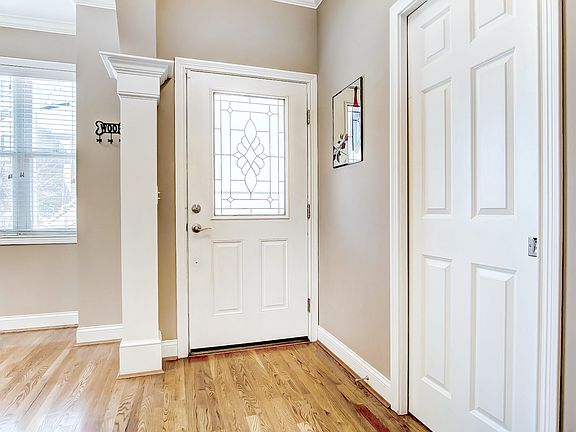 2nd image of 424 Strafer St