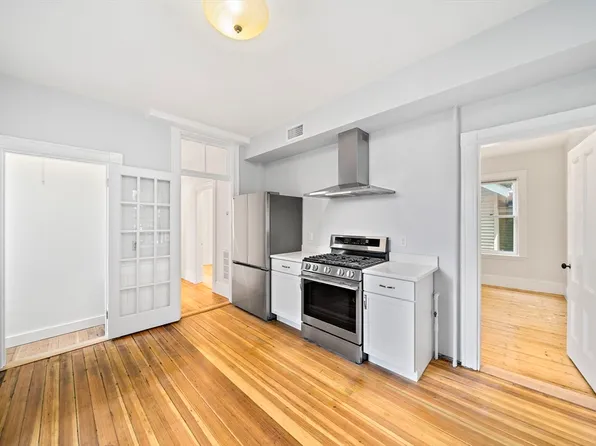 98 Boylston St APT 2, Brookline, MA 02445