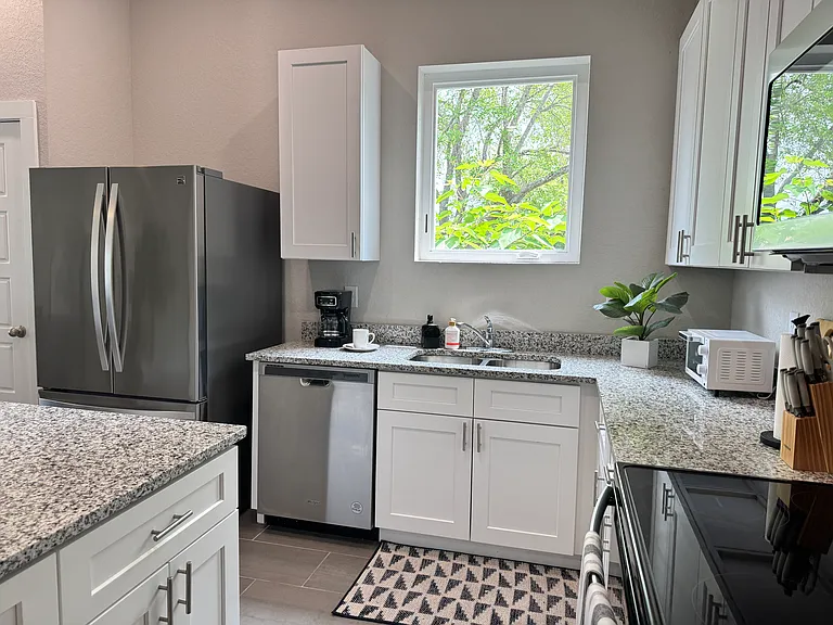 131 Cloudhaven Dr — Photo 17