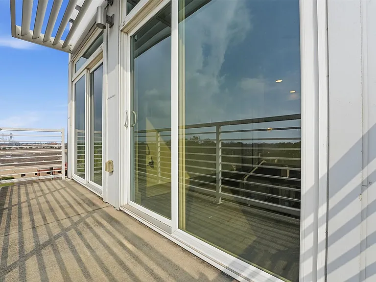 6955 Turtlewood Dr #502 — Photo 6