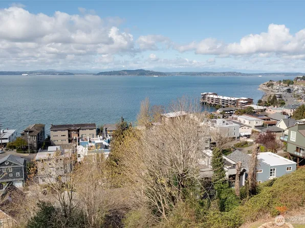 38 XX Boyd Place SW, Seattle, WA 98116