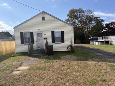8 2nd St, Swansea, MA, 02777