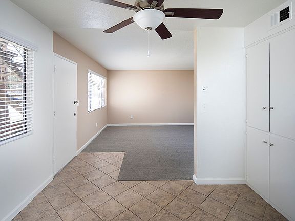 4th image of 4236 Parks Ave #14