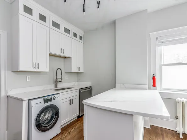 369 Tappan St, Brookline, MA