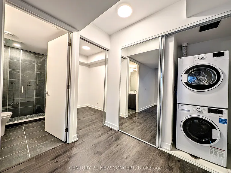 100 Queen St E #1217 — Photo 4