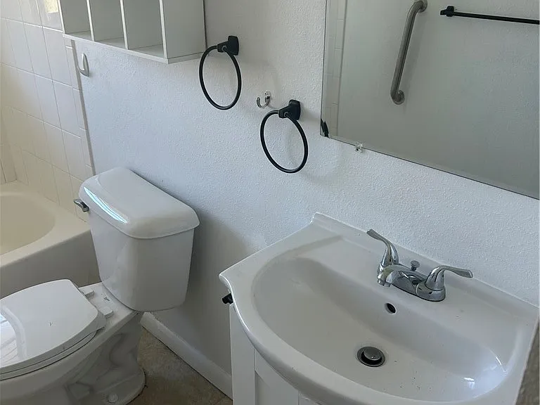 209 S Tyler St — Photo 19