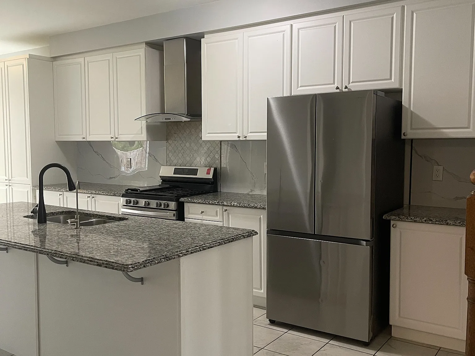 4 bed, $3,100 — Photo 4