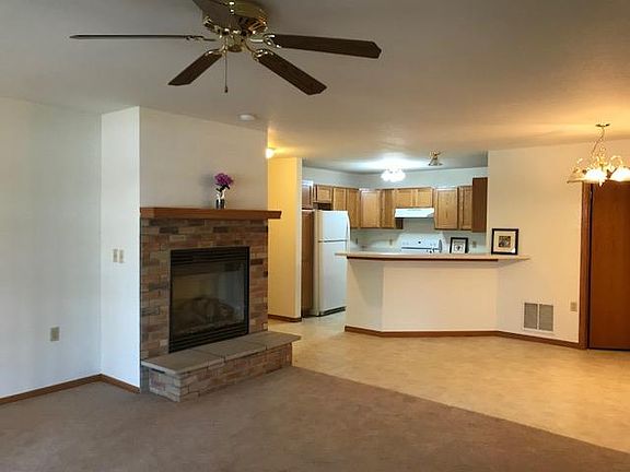 4th image of 1401 Milwaukee Ave #A