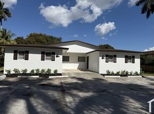 6612 SW 49th St, Davie, FL 33314