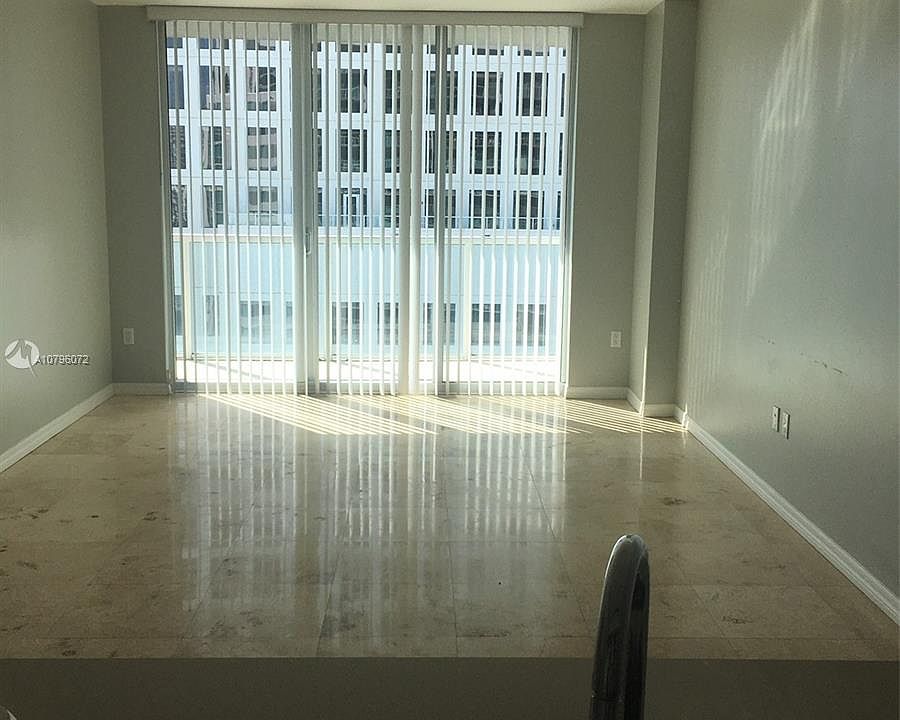 1st image of 500 Brickell Ave APT 3806