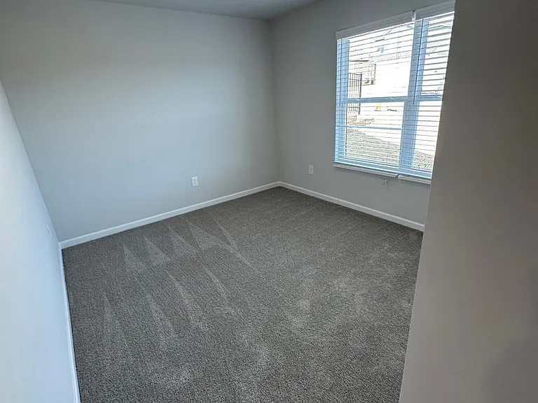 1060 Brookhaven Ln — Photo 20