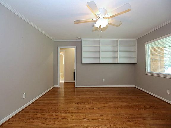 3rd image of 2314 Hialeah Dr