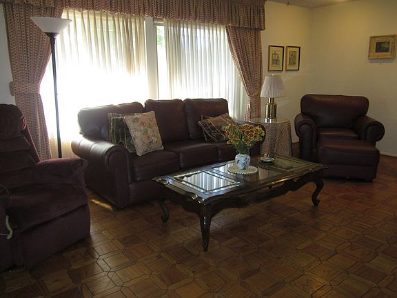 3rd image of 40221 Village 40