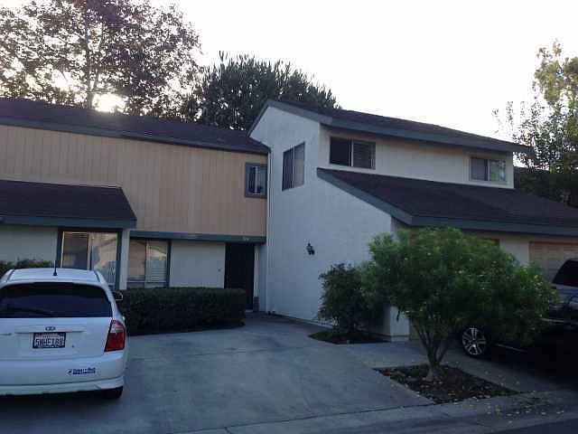 1st image of 514 Smoketree Gln