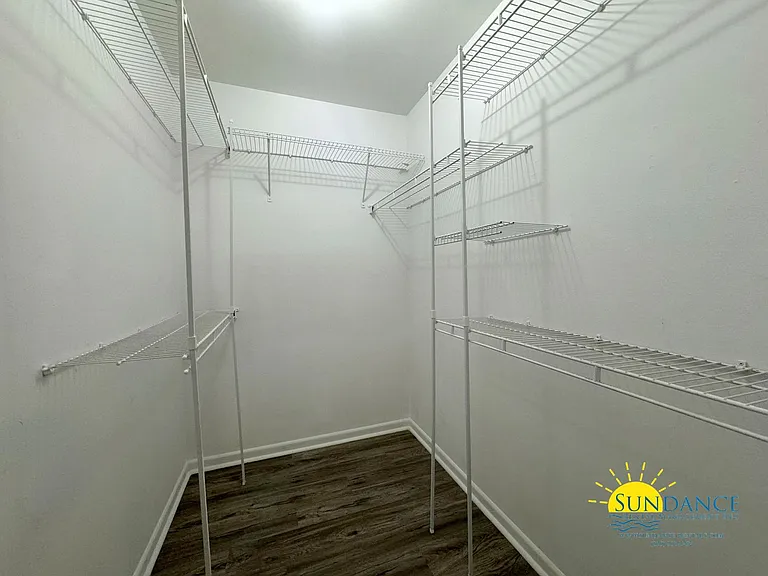 504 Sioux Cir — Photo 20
