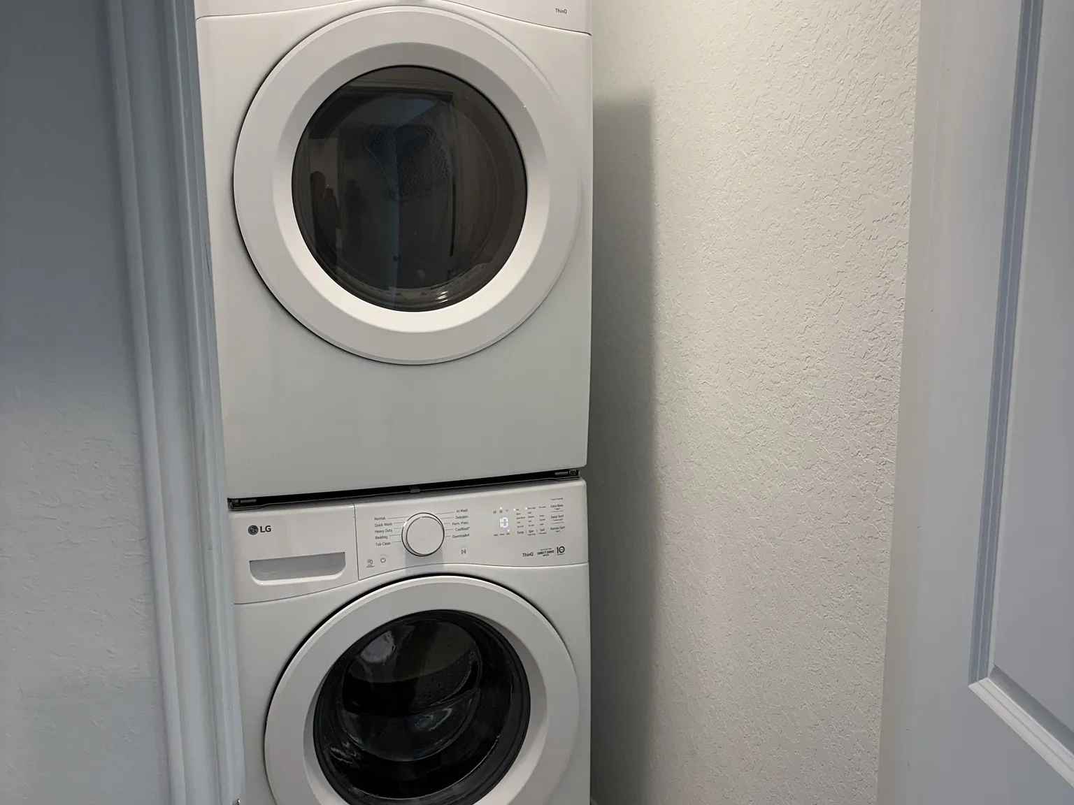 2 bed, 741 sqft, $1,205 — Photo 3