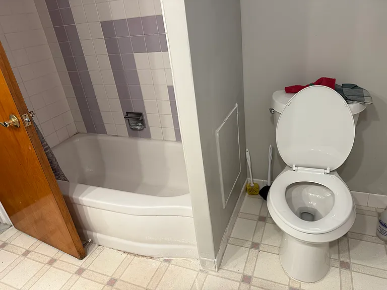 4651 Kingsley Dr — Photo 17