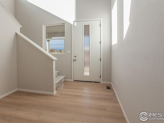 2nd image of 5915 Isabella Ave