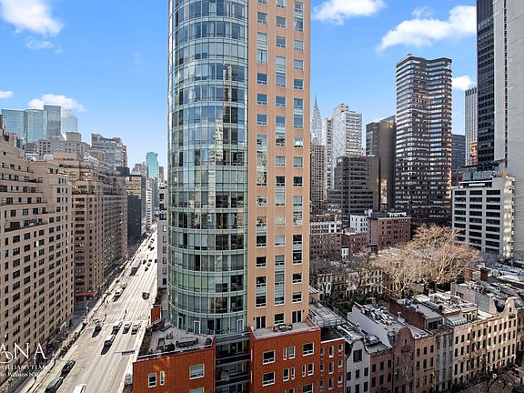 5th image of 255 E 49th St #18D